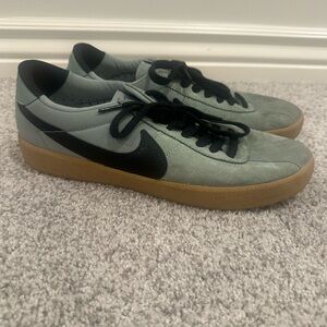 Nike SB Bruin React Jade Smoke